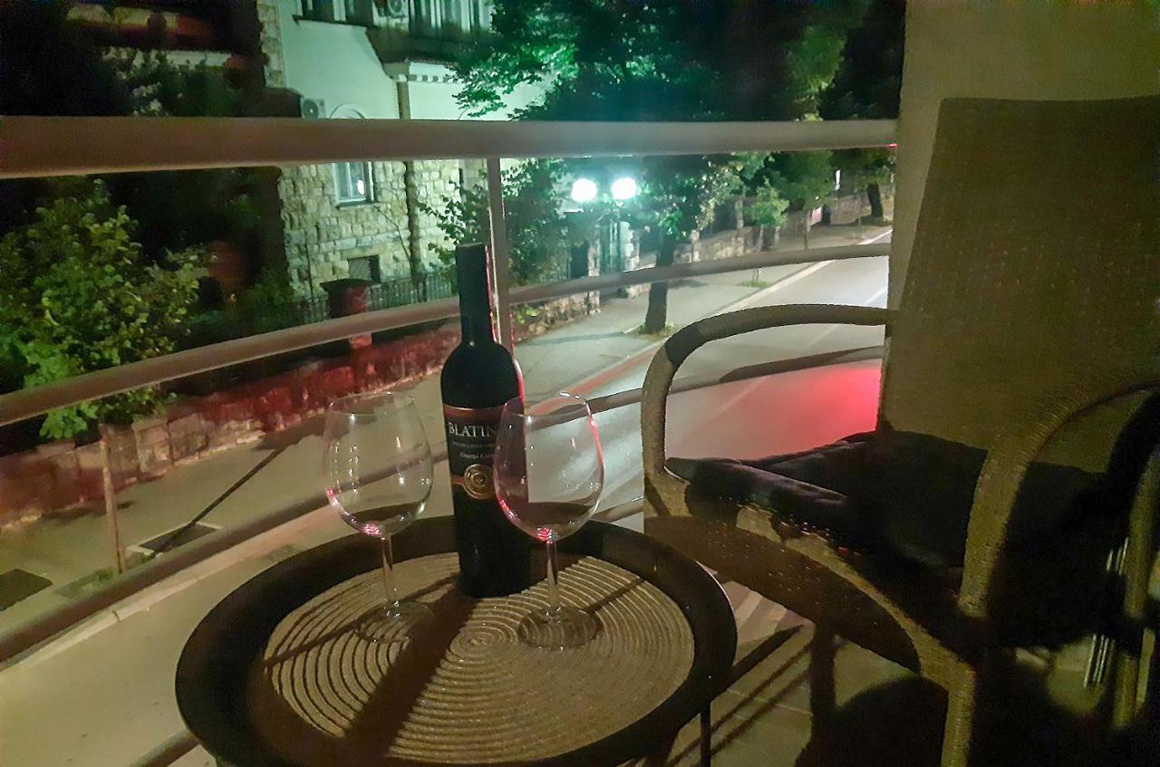 Apartment Fery Mostar Esterno foto